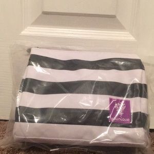 Younique make up bag